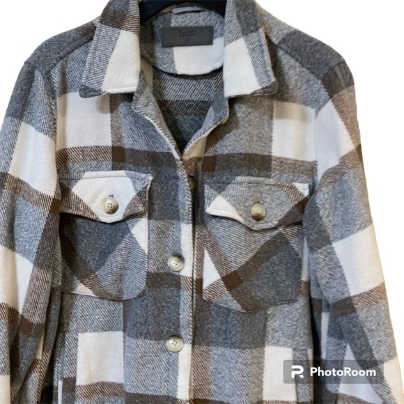 Blank NYC Easy‎ Does It Plaid Shacket - Picture 4 of 9